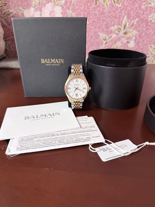 Продам часы Balmain