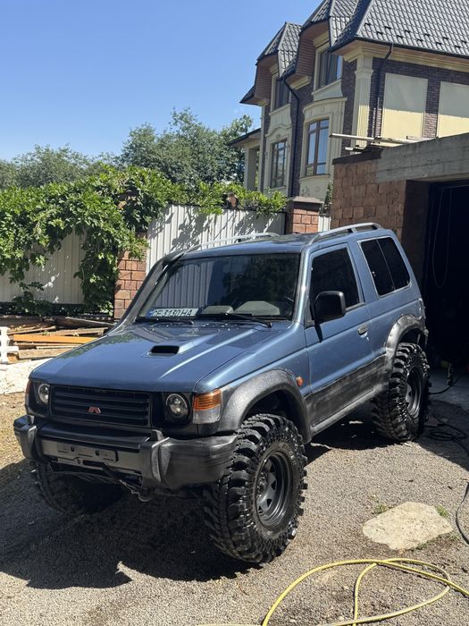 Pajero 2 коротиш 2.8 механіка super select