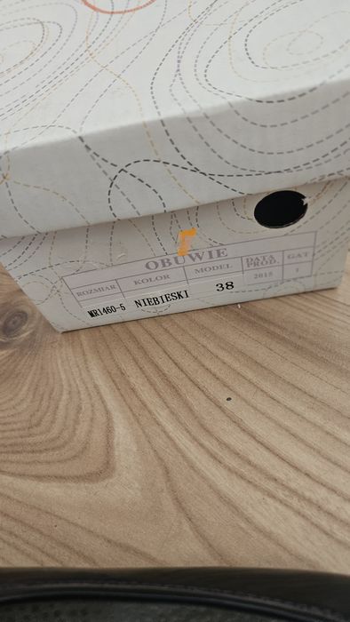 Buty damskie,nowe,  roz 38
