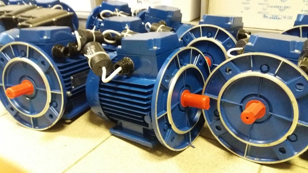 Электродвигатель трехфазный,однофазный,0.75,1.1,1.5,2.2,3,4,5.5,7.5квт