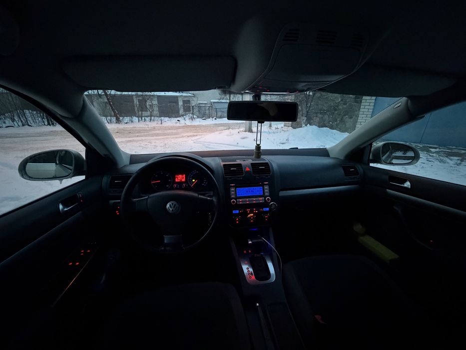 Volkswagen Гольф 5 Автомат 2л Дизель