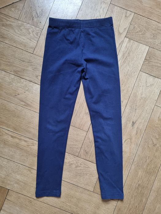 Granatowe legginsy
