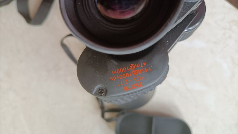 Lornetka celestron