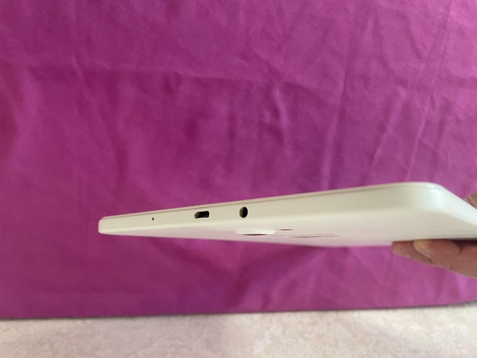 Планшет Sumsung Galaxy Tab A6 SM-T585