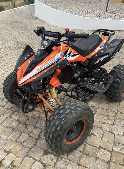 Vendo Mota  como nova