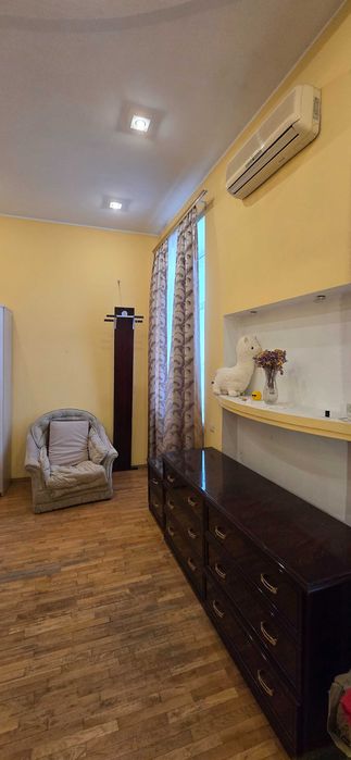 М."Контрактова площа". Оренда 2-х кімнатної квартири.