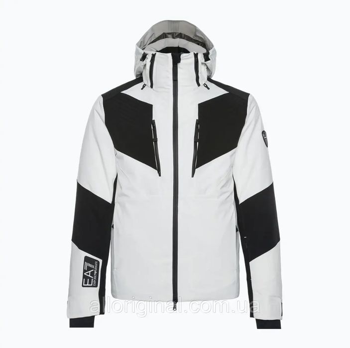 Emporio Armani лижна куртка.