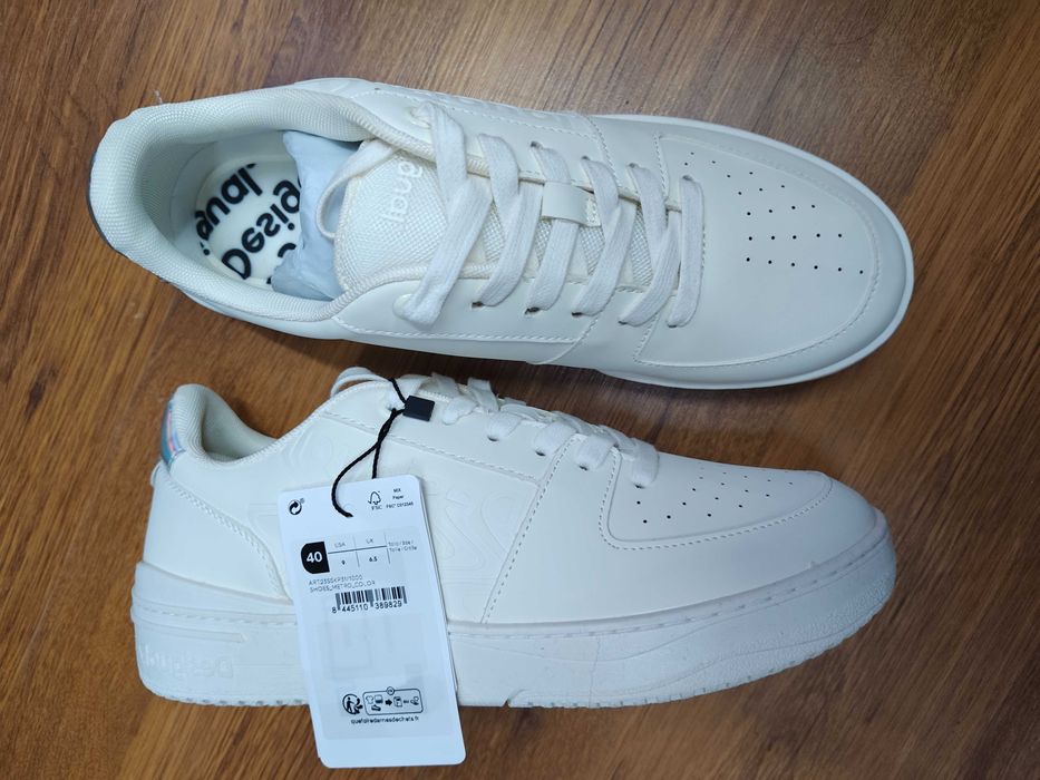 Trampki adidasy białe sneakersy Desigual 40