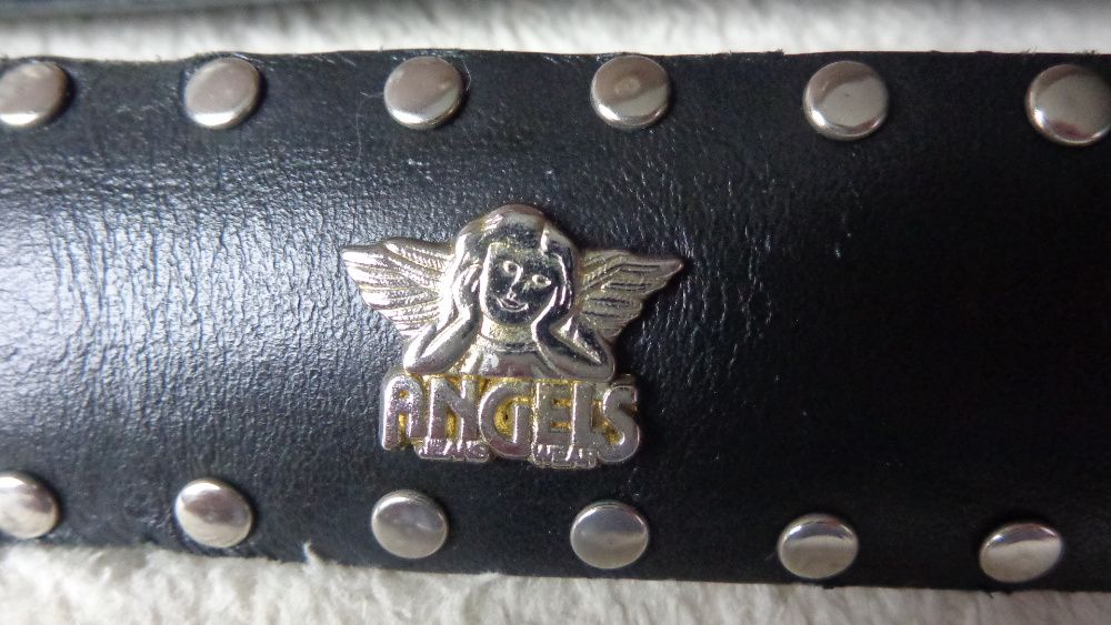 Pasek damski czarny, skórzany, z metalowymi ćwiekami, ozdoby "ANGELS"