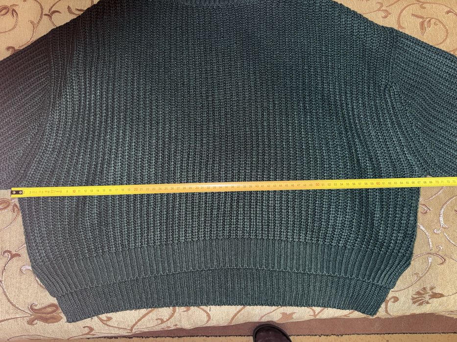 Светр оверсайз темно зелений