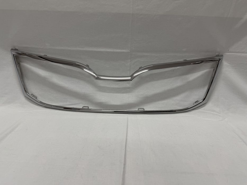 Ramka Atrapy Chłodnicy CHROM Skoda Octavia III LIFT 17r.- NOWA