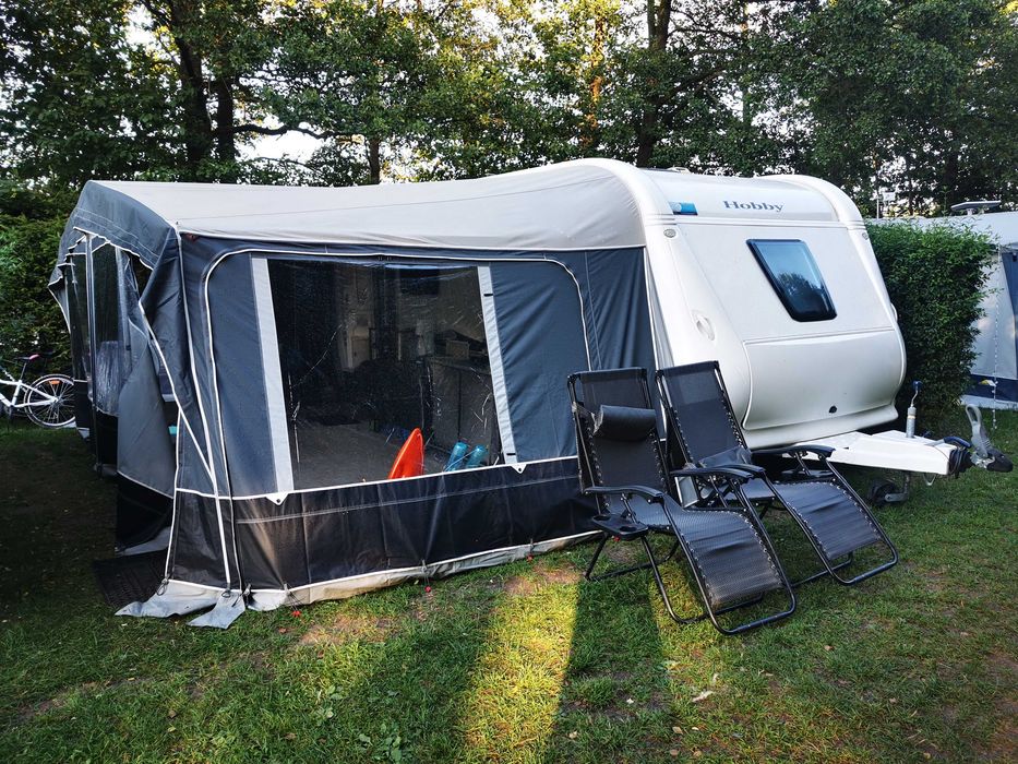 Przyczepa kempingowa Hobby 560 KMFE Excellent, 2012