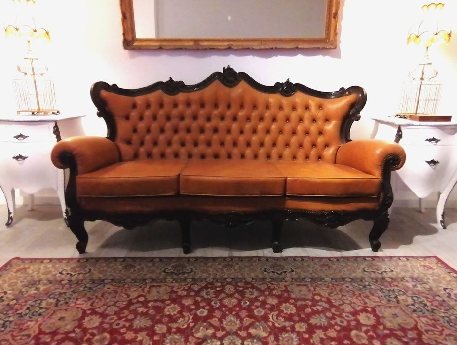 Antigo clássico sofá canapé pele couro, Luís XV. Capitoné Chesterfield