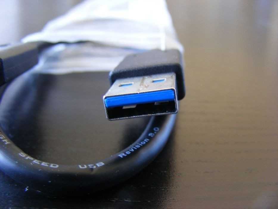 PC - Cabo USB 3.0 para Disco Externo - NOVO