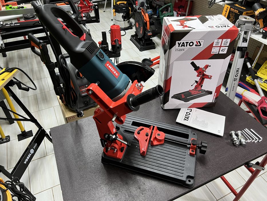 Стойка для болгарки 180-230 мм с чугунным основанием Yato YT-82976