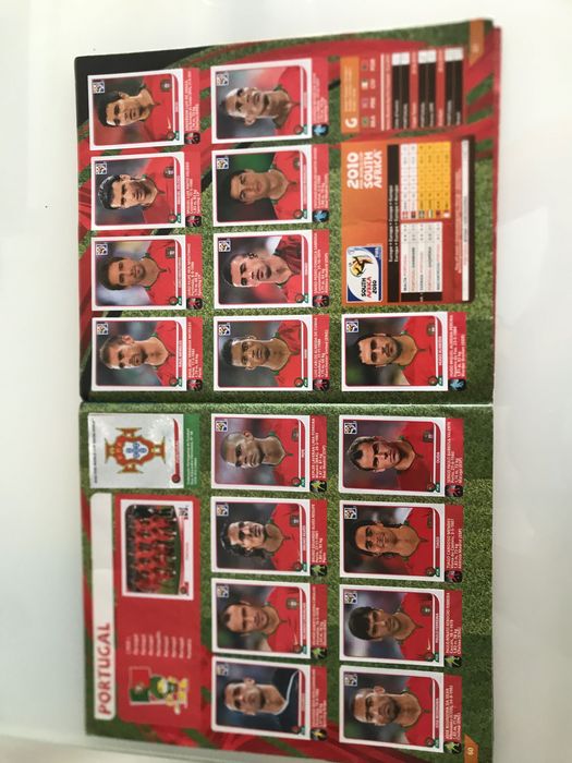 Cadernetas completas 2010 e 2014 PANINI