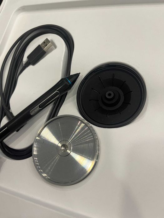 Графічний планшет Wacom Intuos Pro M