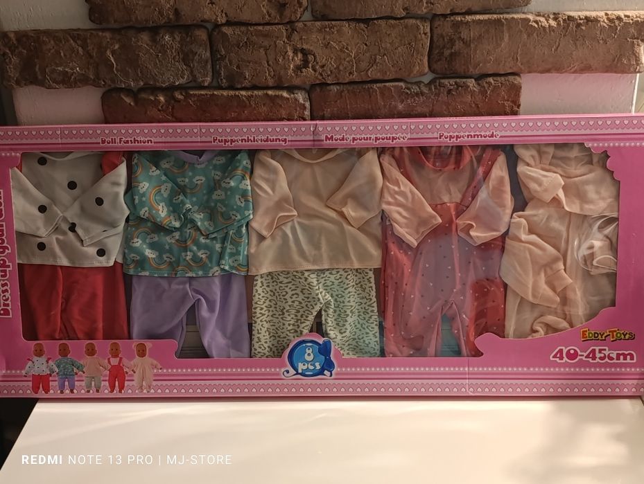 Zestaw ubranek dla lalki