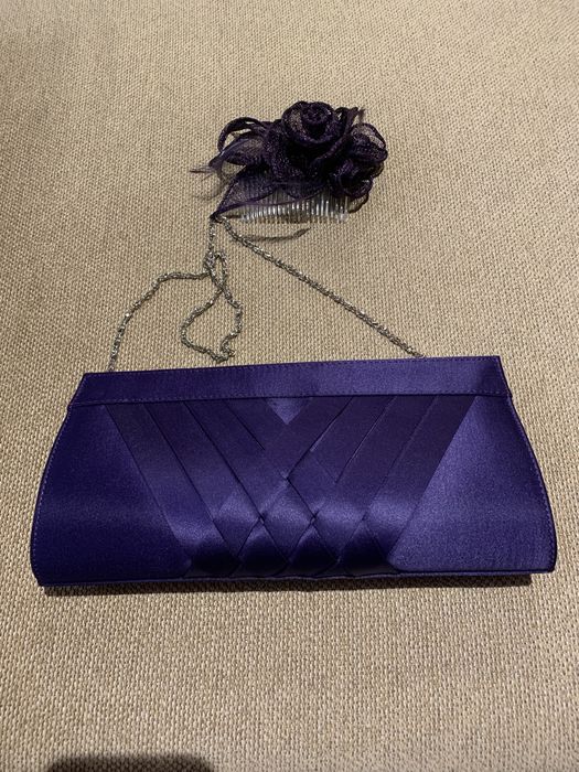 Mala toilette em roxo
