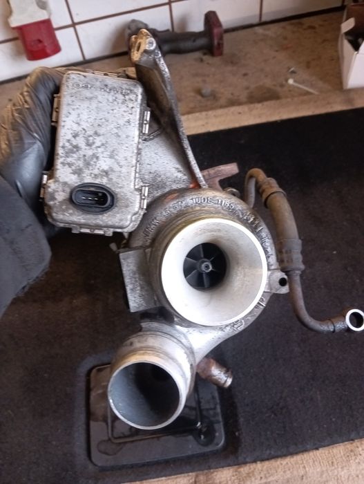 BMW N47d20 turbo turbina 143 konie E90 lci e87 e83 f20 f30 X1 X3 318d