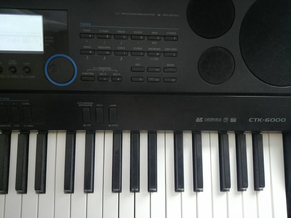 Casio ctk 6000.     .