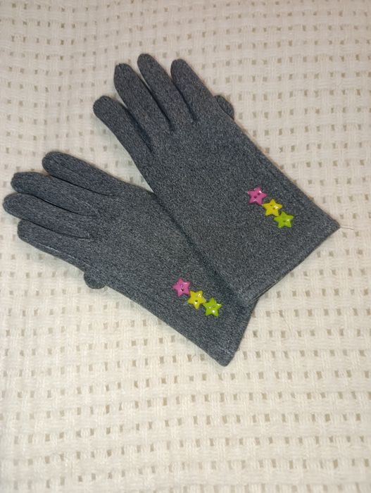 Перчатки демісезонні на 6-7 років