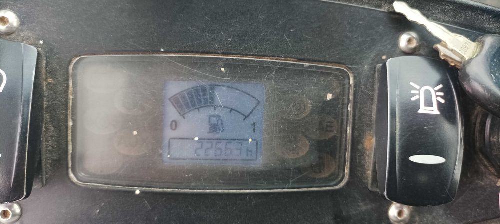 Minikoparka JCB 8018 cts