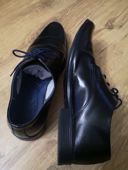 Czarne skórzane półbuty