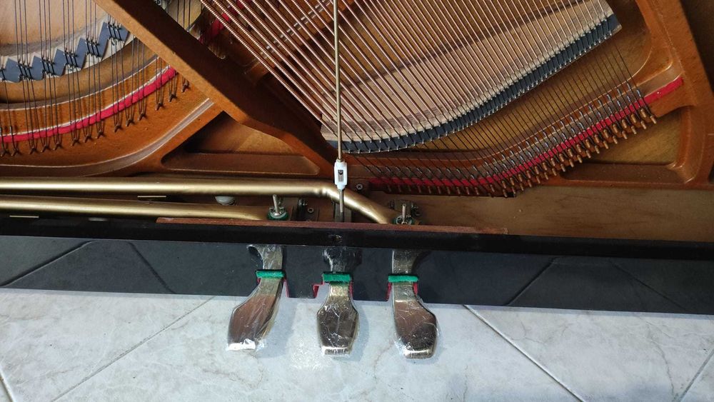 Piano Vertical Samick