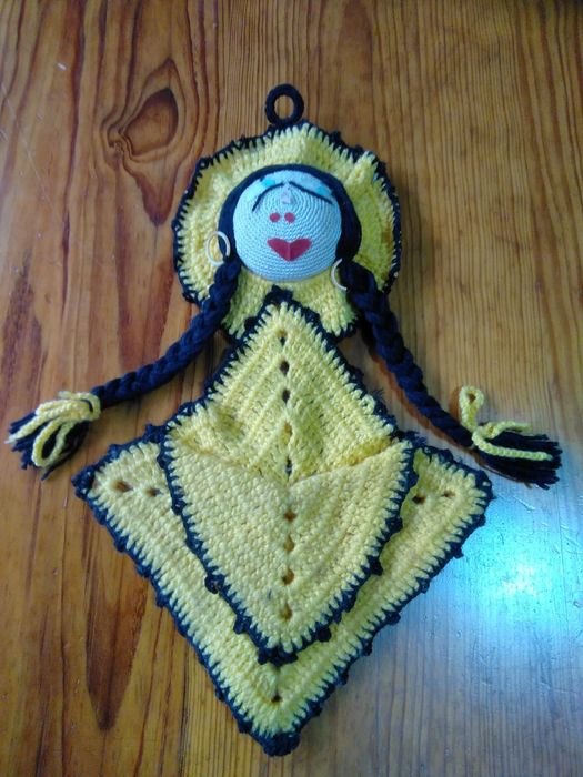 Boneca de crochet