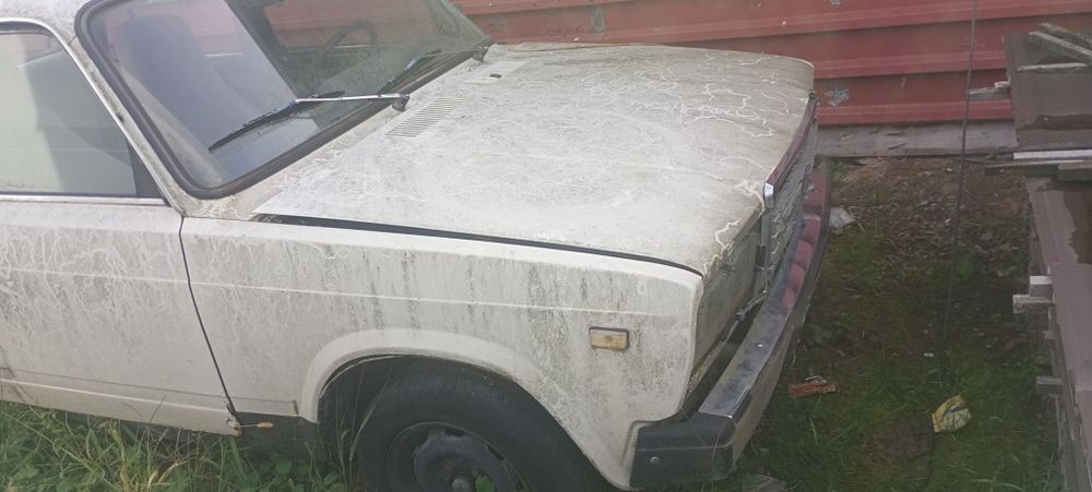 Lada. 1300 cm. W całości lub na części