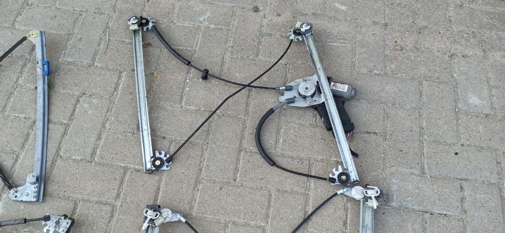 Склопідйомник renault laguna 2, Лагуна2