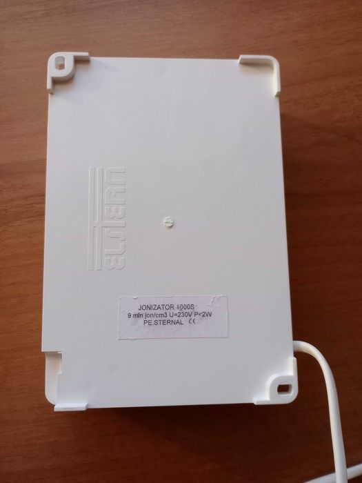 Jonizator powietrza 1000S 30m2 | Sternal