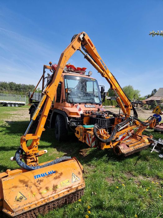 Unimog u400 z kosiarkami