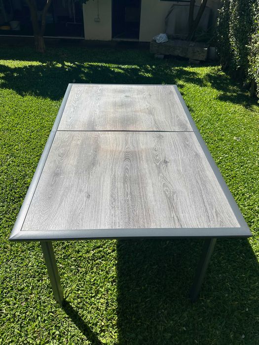 Mesa extensível com 12 lugares PAVANE cinza escuro