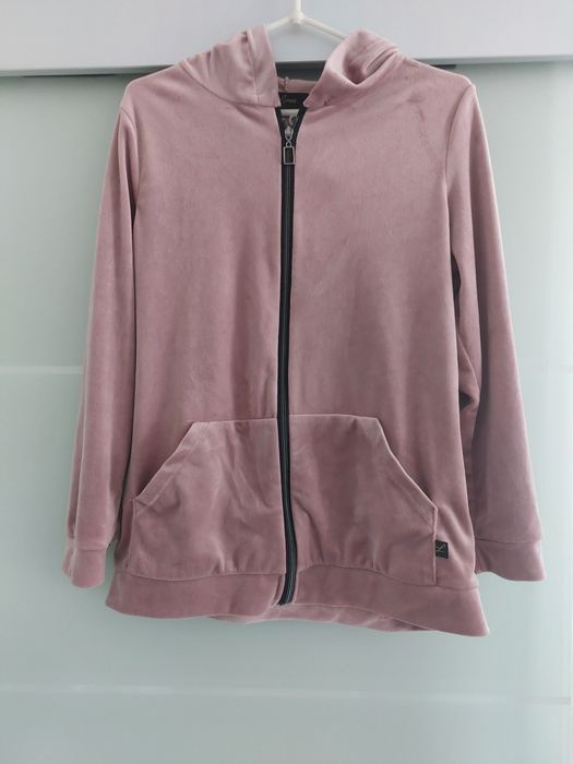 Bluza pudrowy róż, rozpinana rozmiar M z materiału jak aksamit