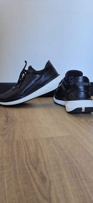 Sneakersy Ecco r.39