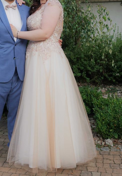 Oryginalna suknia ślubna, szampan, Atelier Zuzanna Lublin, rozmiar 44