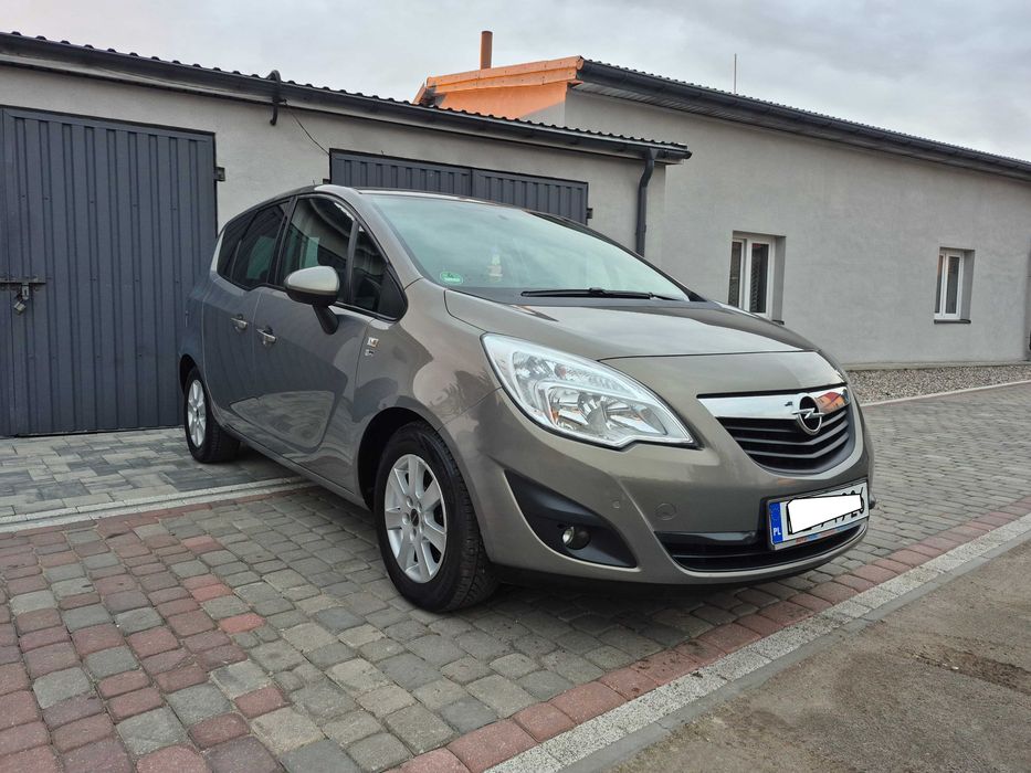 Sprzedam Opel Meriva 1,4 120kM 2012 rok produkcji