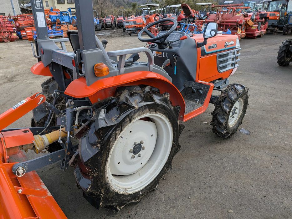 Kubota Granbia GB20D 20 KM 4x4 505 mth + glebogryzarka