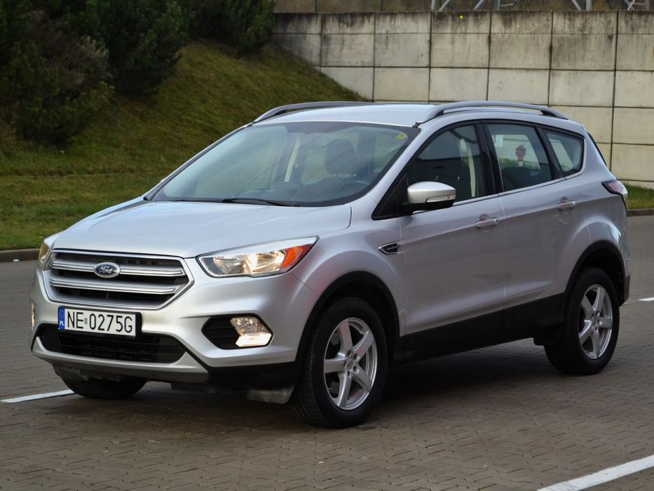 Ford Kuga 2,0TDCI 4x4 AWD 2017r Zarejestrowany Bezwypadkowy Serwisowany Zadbany