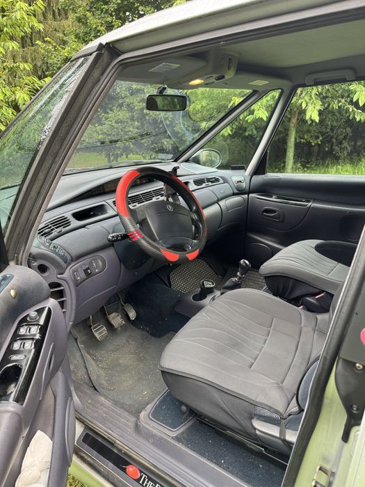 Renault Espace 3 rok 2002 benzyna z gazem