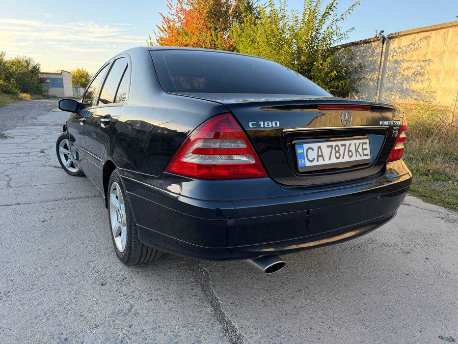 Mercedes-Benz C-Class W203