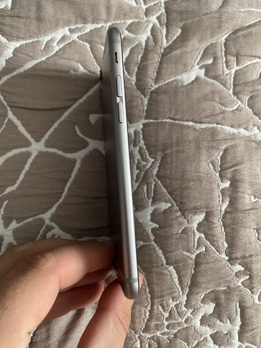 Айфон 6s не кручений