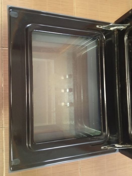 Духовой шкаф Hot Point Ariston