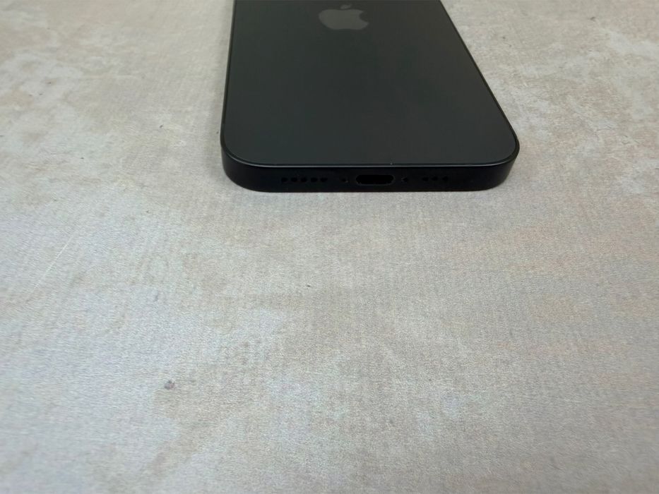 Iphone 16e 128gb neverlock Global 430$ Black
