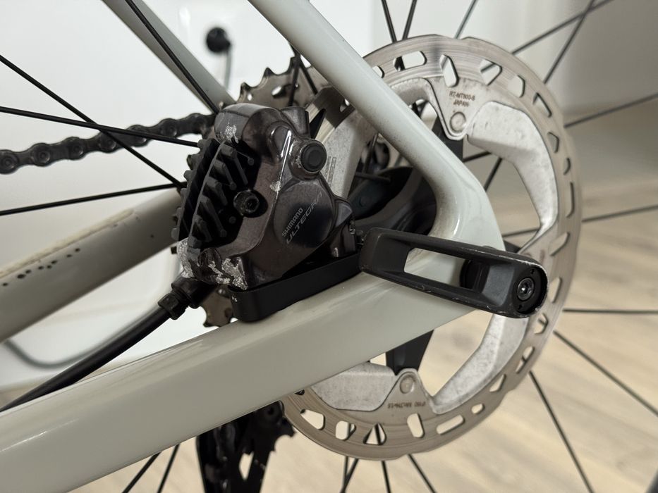 Canyon Endurace CF SL 8 Di2 – Tamanho S
