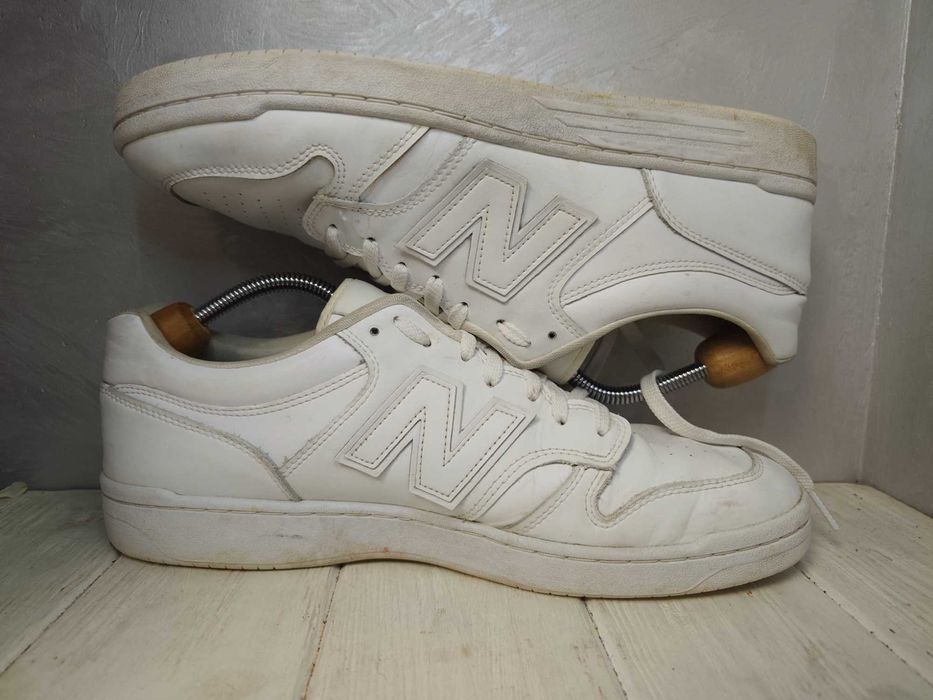 - New Balance 480