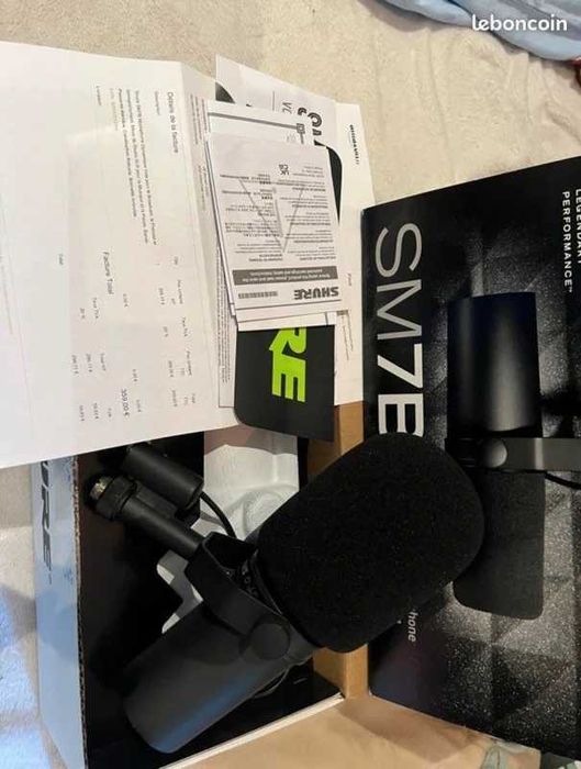Shure SM7B - Microfone de Estúdio