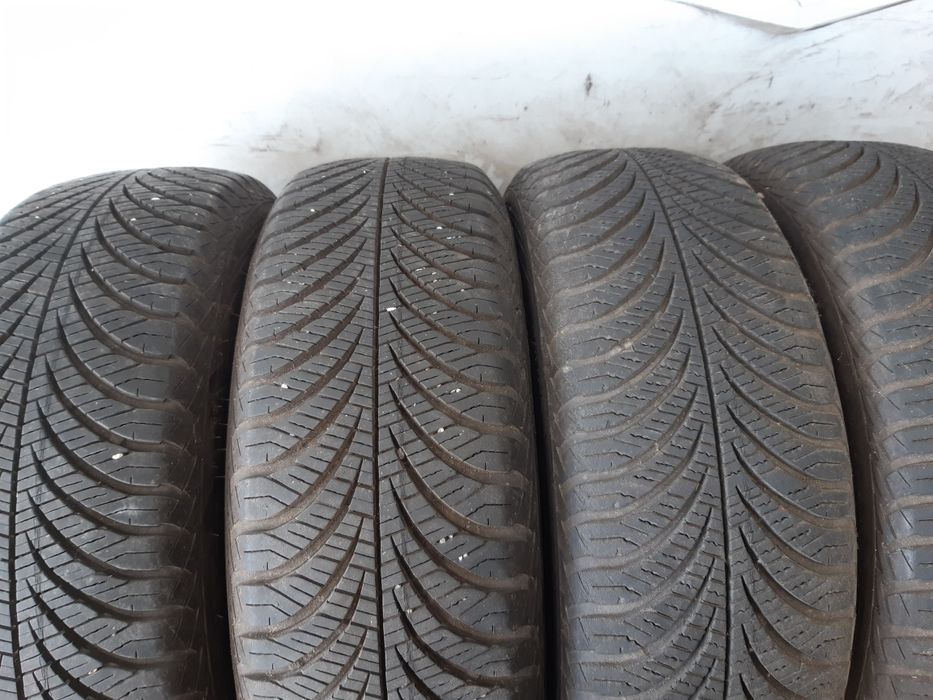 Całoroczne 175/65R14 Good Year 7mm Montaż
